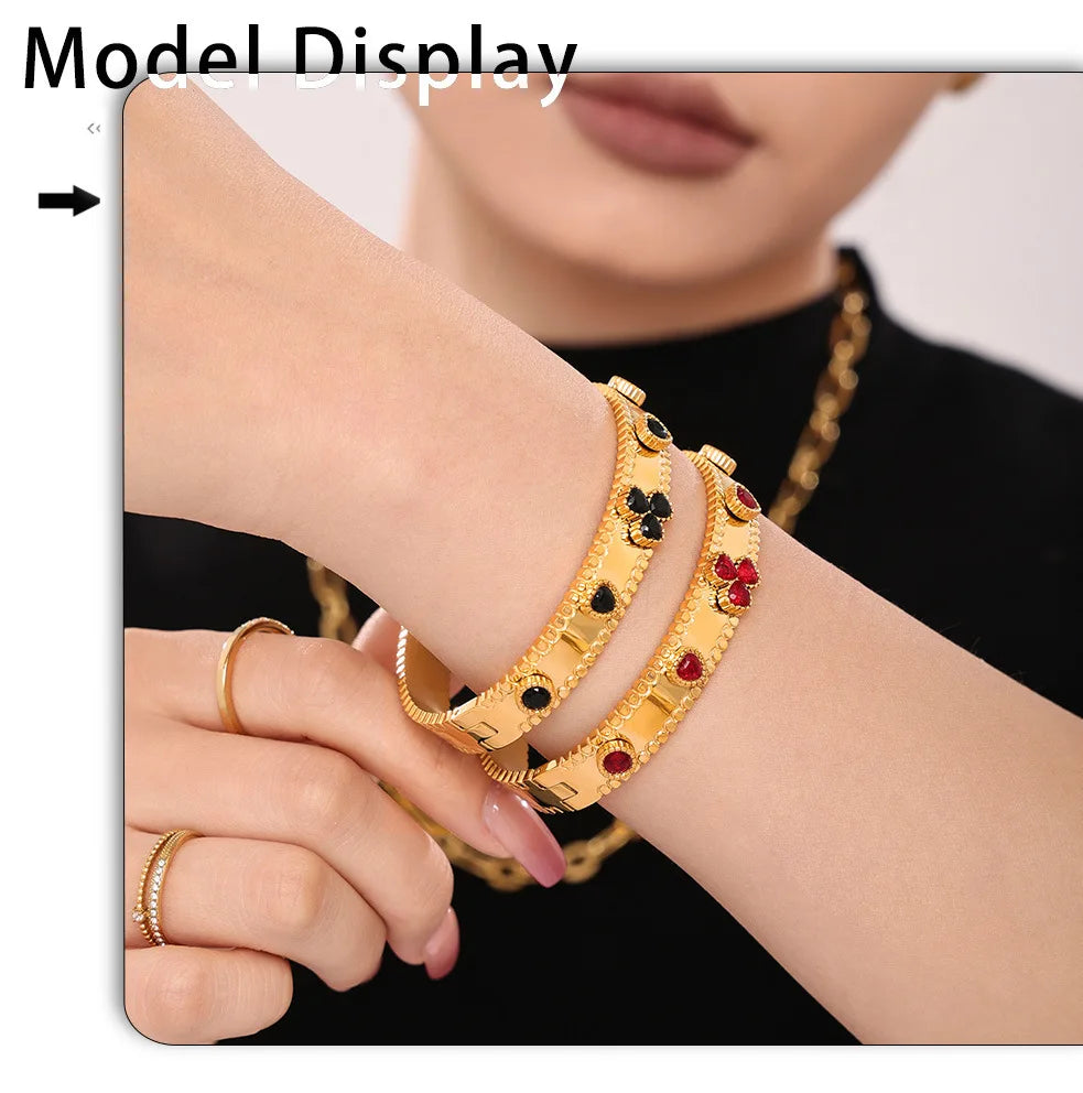 Women's Bracelet Gear Buckle Inlaid with Love Zircon Stainless Steel Fashion Versatile Jewelry Accessories